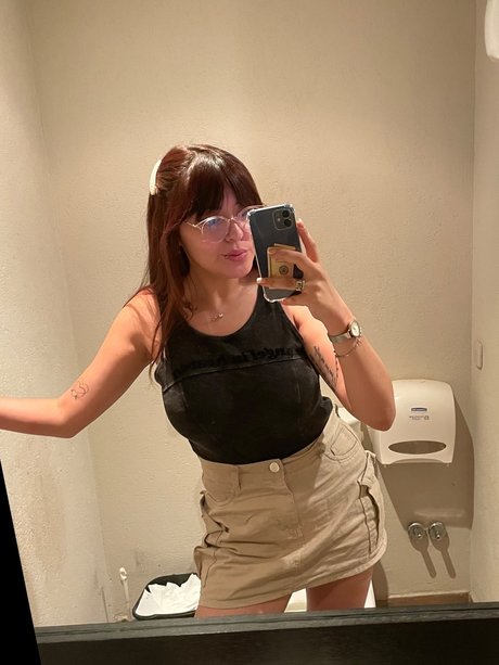 Pauli28 nudes actress pictures