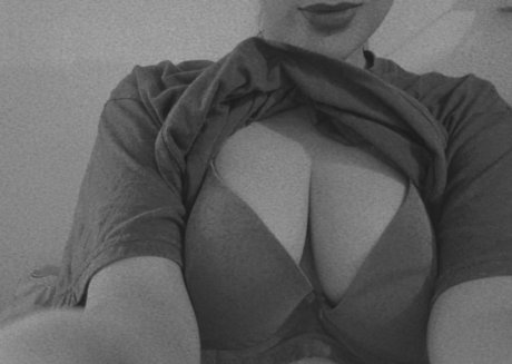 Paula Sanchez erotic actress archive