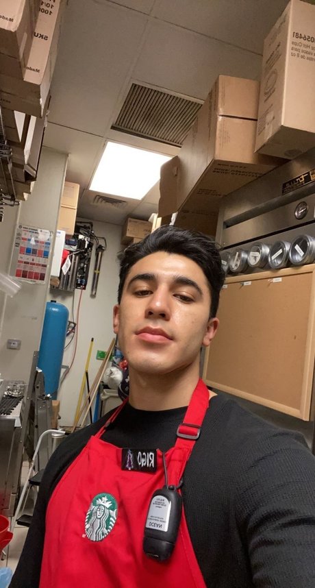 PapiRigo hot pornstar img