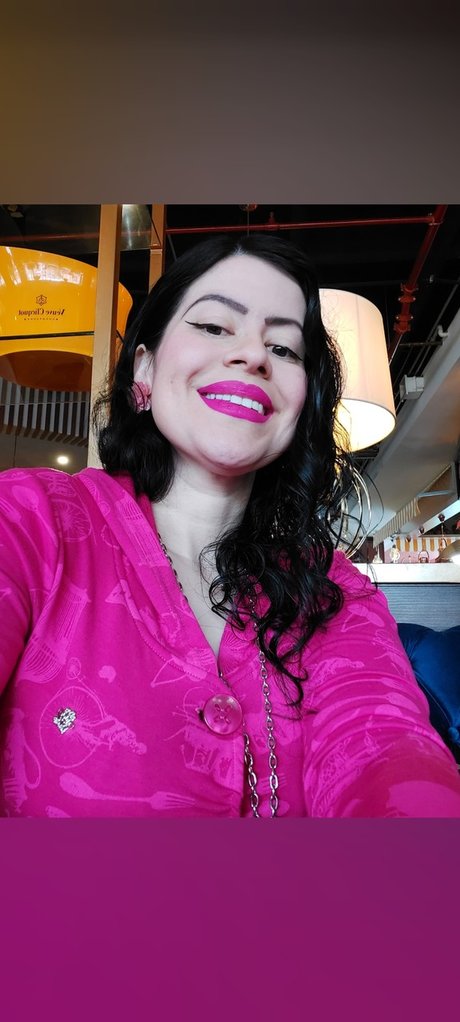 Paola Andrea Riveros hot star photos