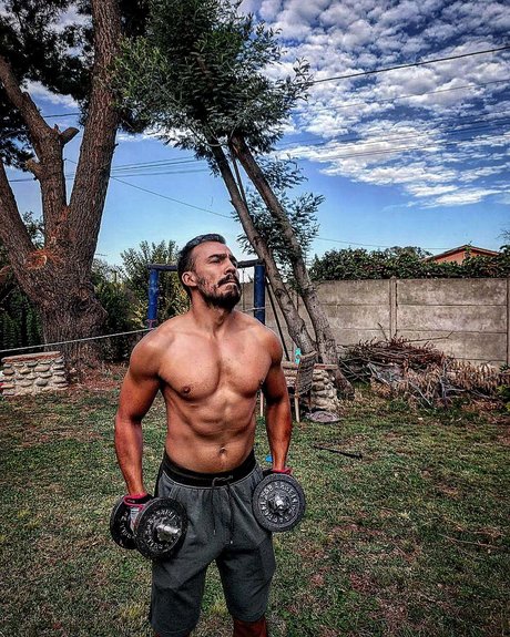 Pablo cuenta oficial model naked images