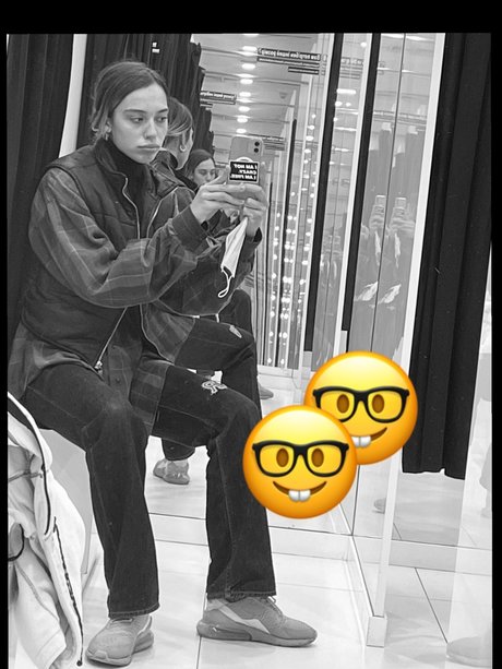 Osobennaya sex model photos