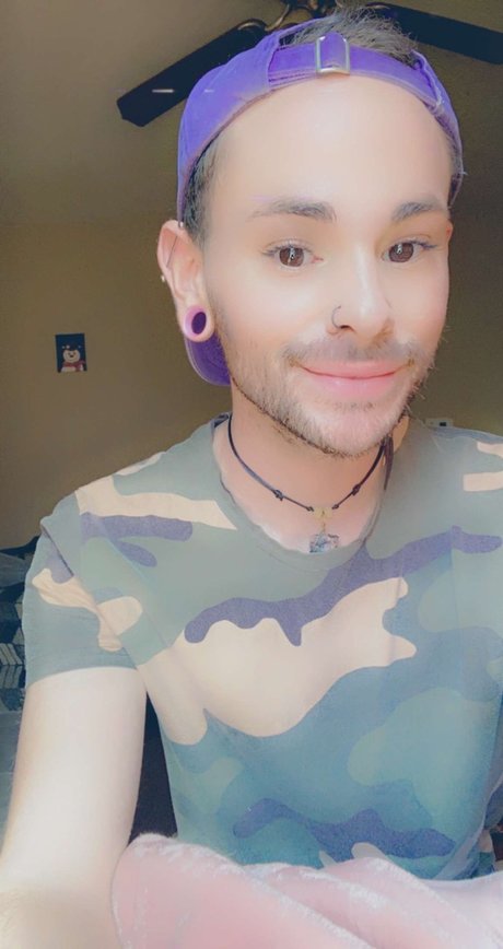 minky boi hd model photos