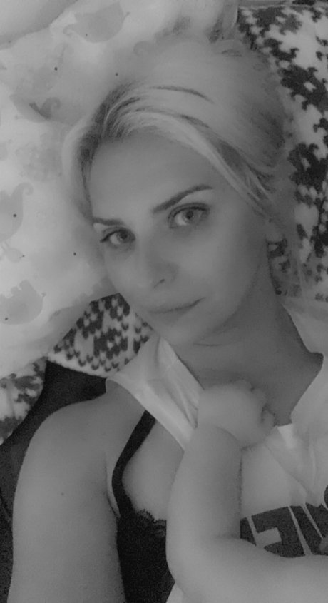 Olga Kush hd pornstar photo