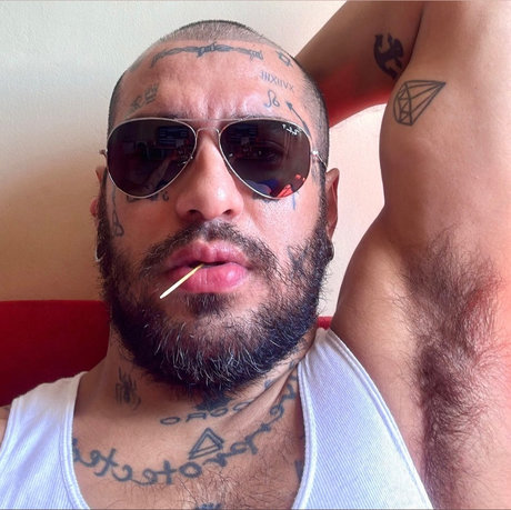 Marcos Magalh es sexy pornstar photo