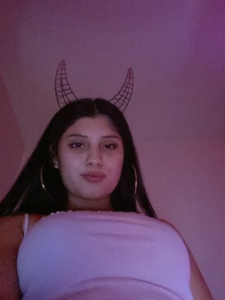 Lil Bvby exclusive pornstar image