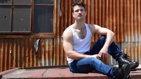 Cole McKenna perfect model photo