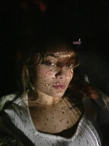 MamiB nude model pics