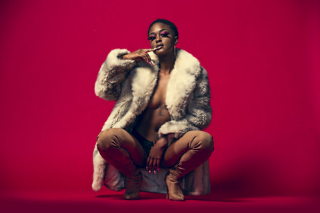 _PlayBoiHoney_ model nice picture