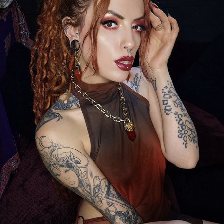 Pixie Vicious pretty pornstar galleries