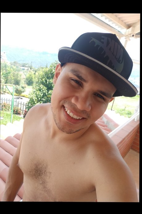 Carlos Fernando exclusive star img