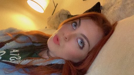 Piper Reagan star hot photo