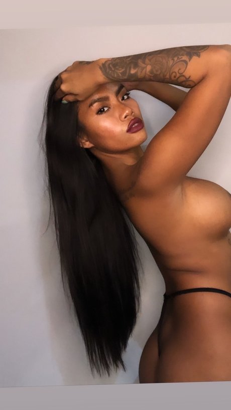 Pinkkywin pornstar nudes archive