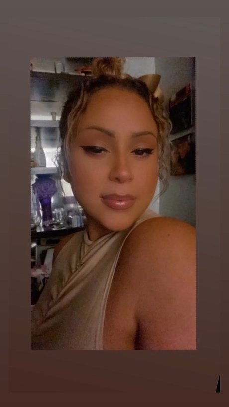 Crystal Lee nice star pictures