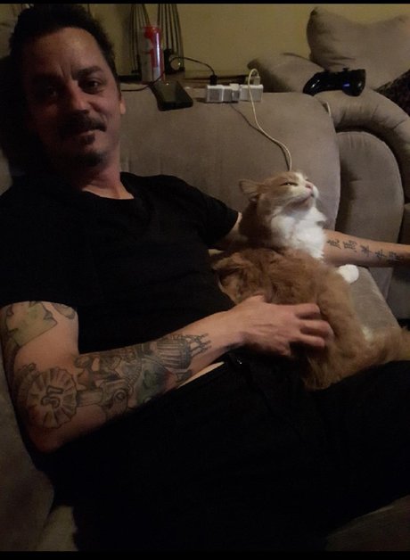 Piercer Tim model high quality images