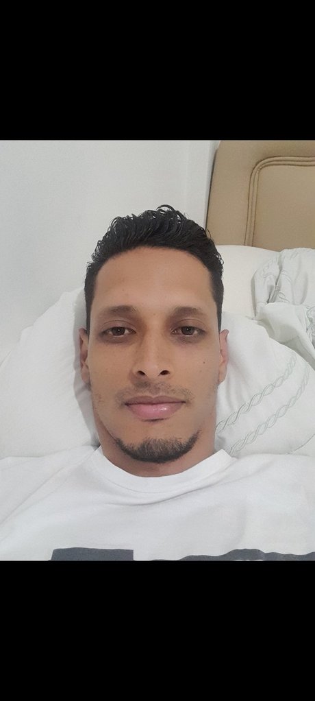 Pedro Gonzalez star nudes gallery