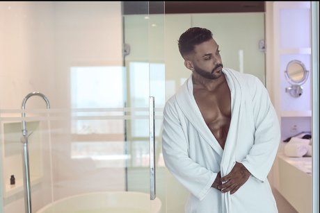 Yuri Petrone nice model gallery