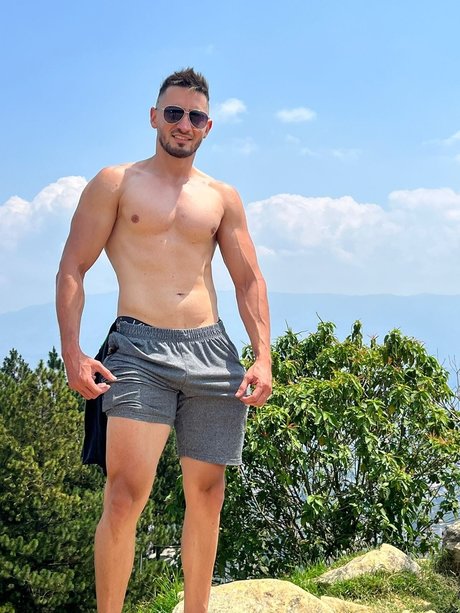 PeterEscobar_ star nude photos