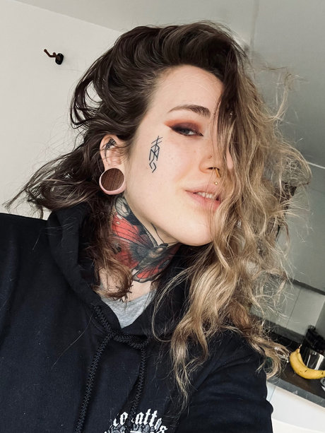 Radical Reb trans valkyrie free pornstar gallery