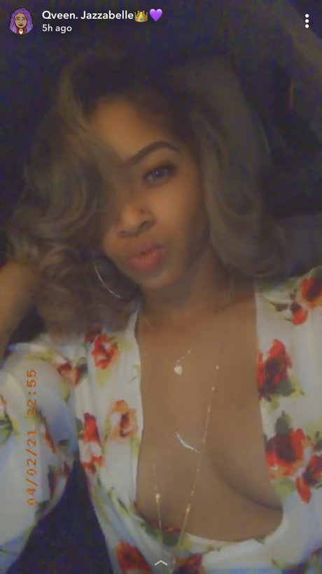 MissPrettyPussy_ model hd pictures