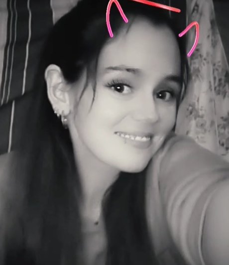 Queen AlyJ model sex img