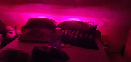 Quack beautiful pornstar img