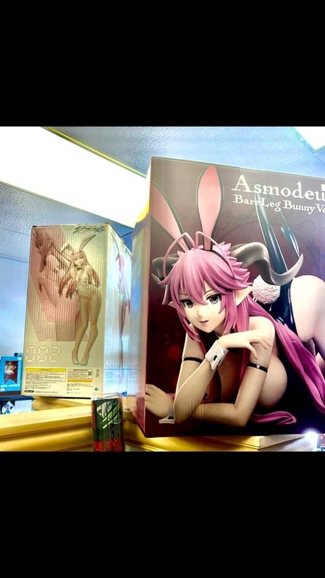 _Belle_ beautiful model img