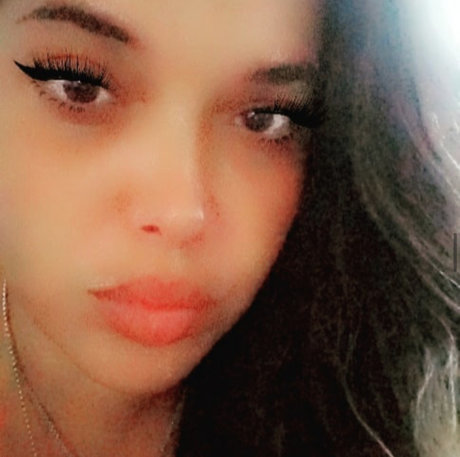 PutiStick69 dripping down her thighs_ star hot pictures