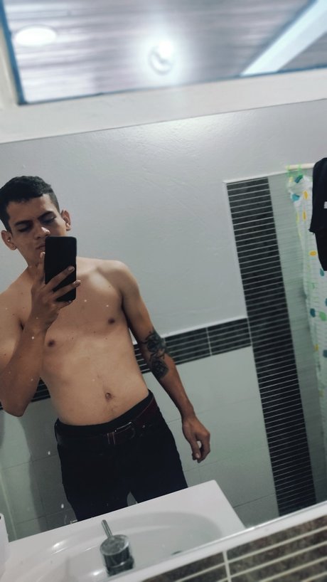 Luis Puentes model picture