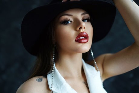 Prollypocket model art gallery