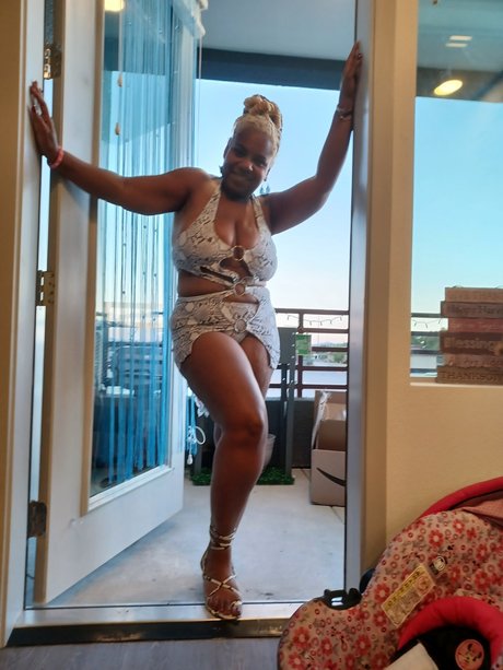 PRINCESS pornstar erotic images