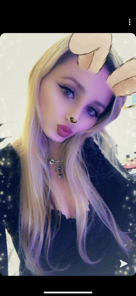 Princess Bee best model pic