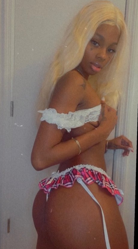 Therealpriiincess model exclusive gallery