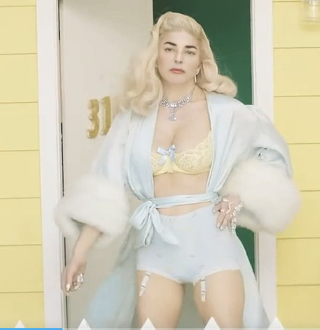 PrettymessNY model erotic archive