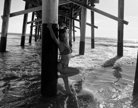 Riley Lynn perfect model pictures