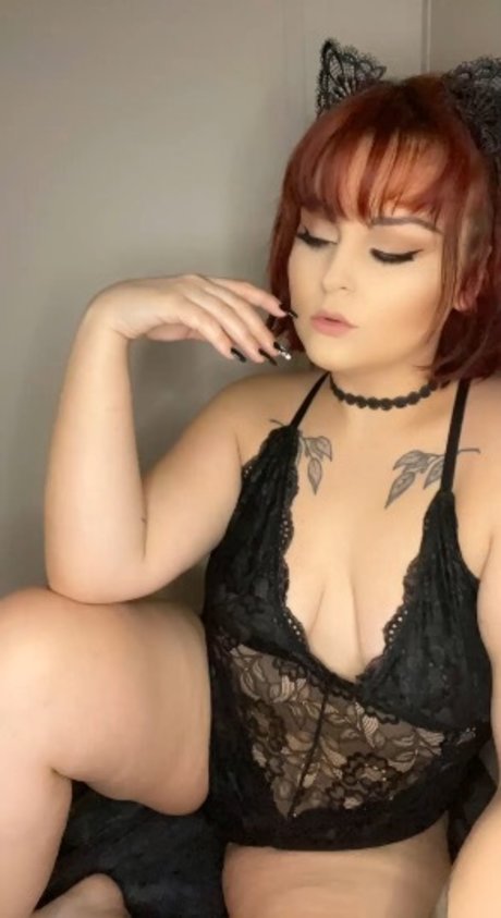 _Wynona Rider_ model top pictures