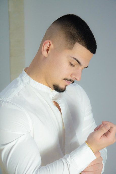 Richard MACALLAN star nice pics