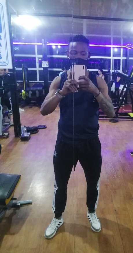 Richy free actress photo