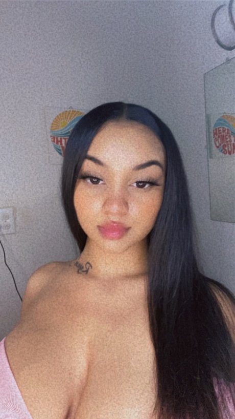 Skyy high quality model galleries