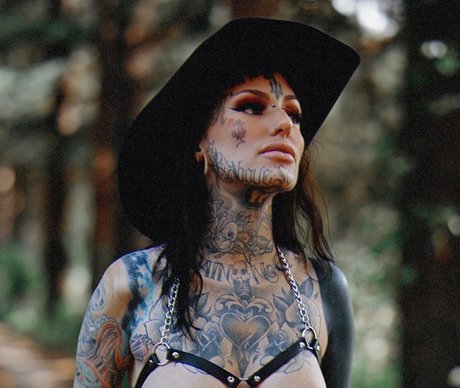 Kell Ann xxx star img