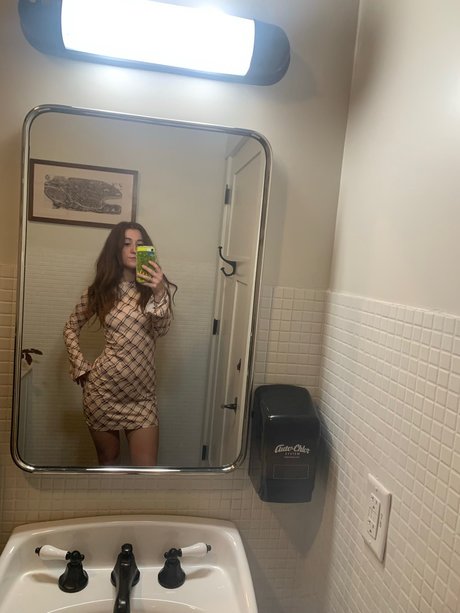 Retro Russian Doll erotic pornstar galleries