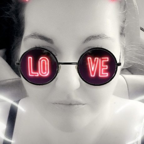 Renee Hope Schulenberger hot actress picture