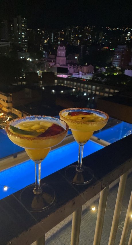 Raymond Paul star pornographic images