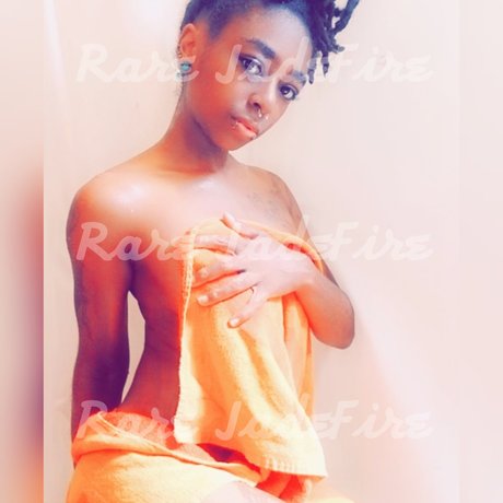 Rare JadeFire model hot picture