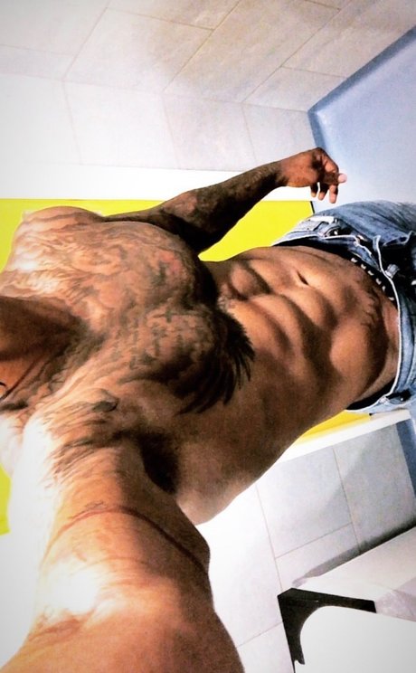 Ransrogers naked model photos