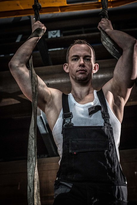 Marcus Flowryan beautiful model image