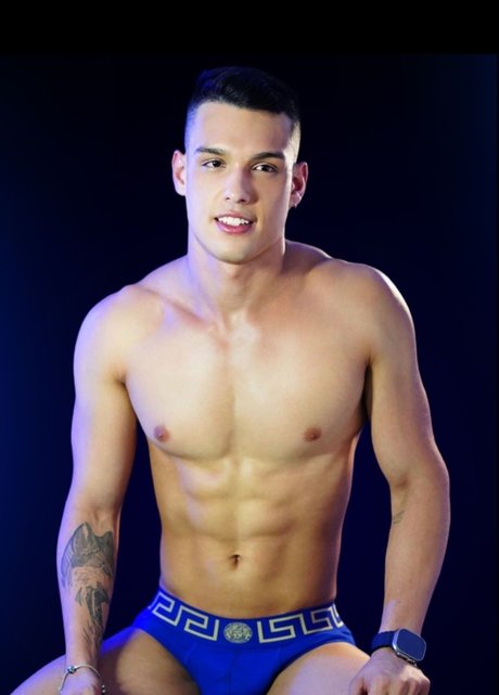 Noah Muller porn actress pic