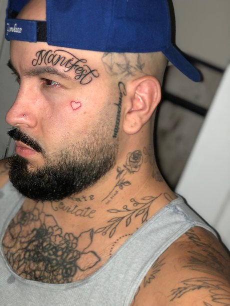 Manny Torres pornstar high quality picture