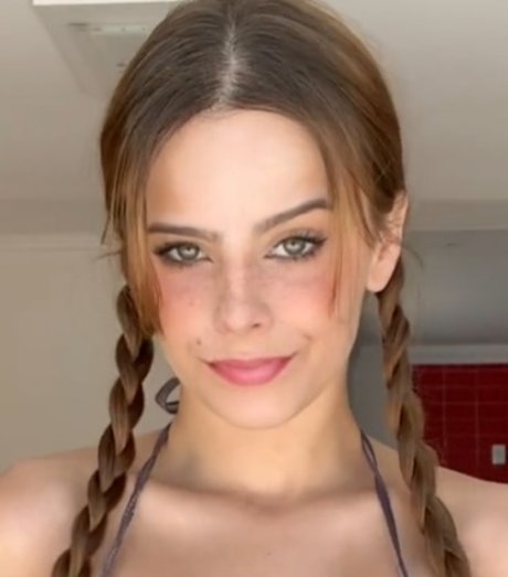 Aria Jonnes_ perfect pornstar img