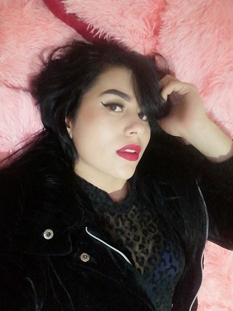 Kathe cam star pretty pics